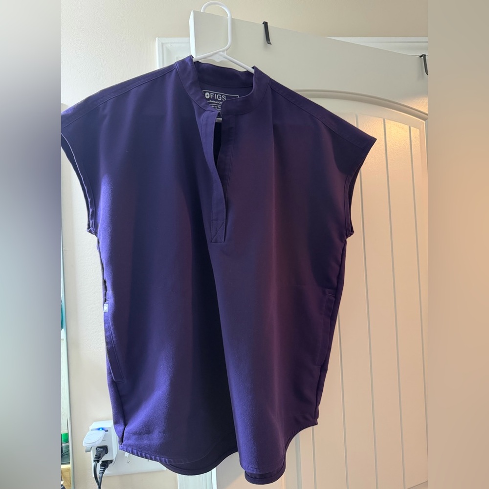 Figs Rafaela Scrub Top Purple Jam Medium